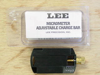 Adjustable charge bar
